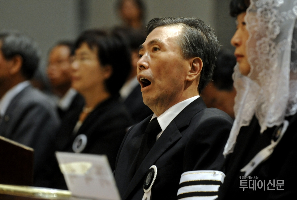 지난 2009년 8월 22일 명동성당에서 열린 故 김대중 전 대통령 장례미사에 참석한 고인의 모습.ⓒ뉴시스