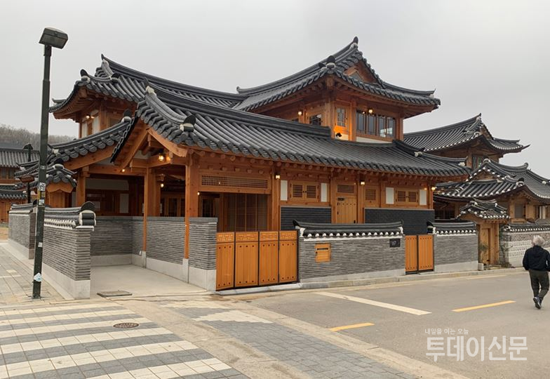 서울시 한옥 지원비로 신축한 은평구 진관동의 한옥 ⓒ서울시청 제공