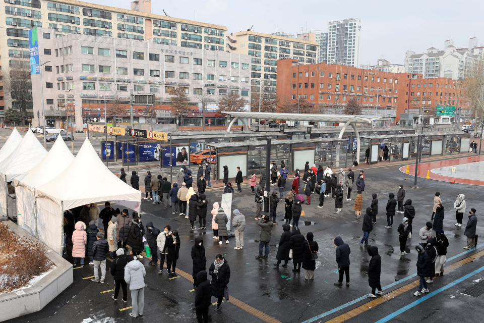 서울 서초구 고속터미널역 임시선별검사소 ⓒ뉴시스
