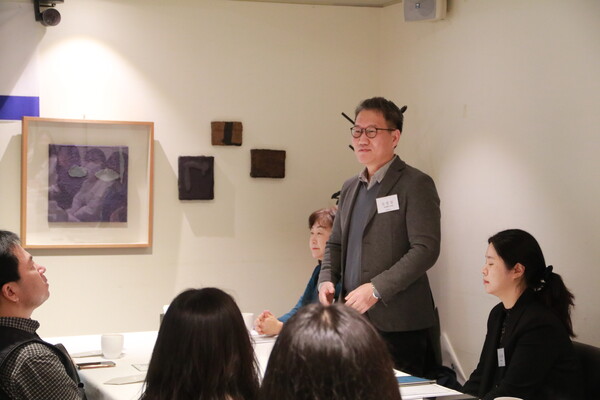 김성일 청년플러스포럼 공동위원장이 ‘제1기 청년플러스 서포터즈’ 발대식에서 인사말을 전하고 있다. ⓒ투데이신문