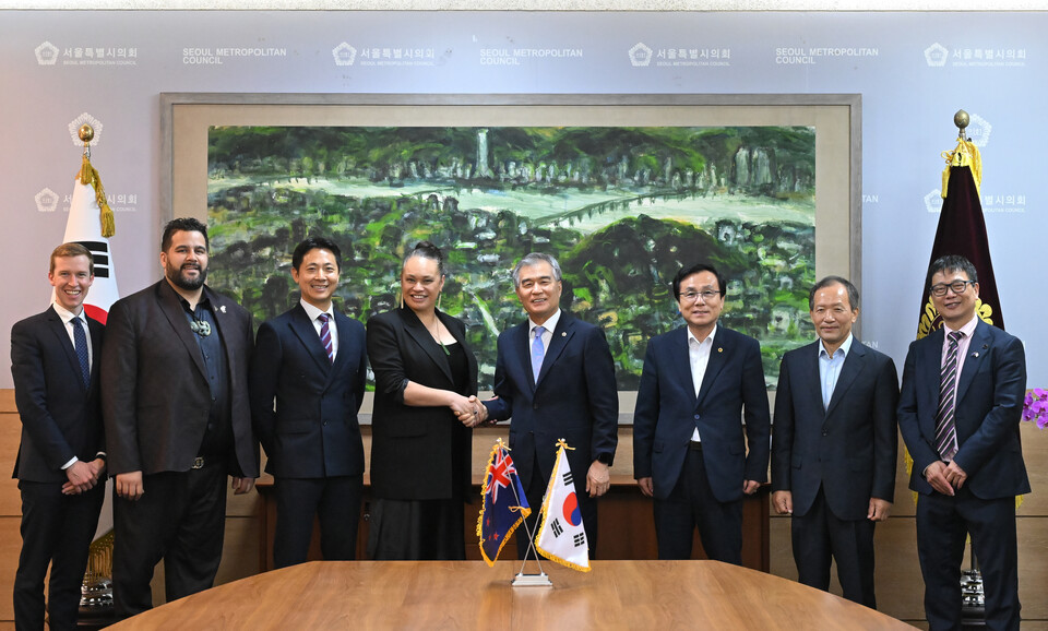 김현기 서울시의회의장은 지난 27일 뉴질랜드 웰링턴 시장과 시의회 대표단을 접견했다. [사진제공=서울시의회]