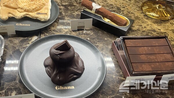 가나 초콜릿 하우스에서 판매하고 있는 가나 초콜릿 디저트&nbsp;ⓒ투데이신문<br>