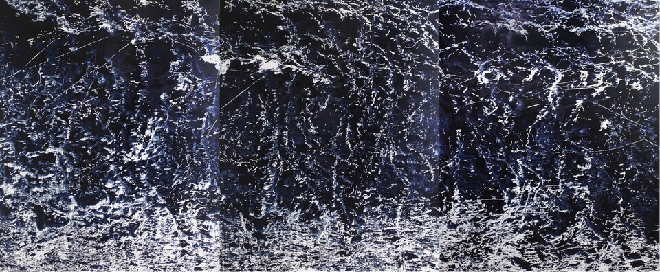 3. 움벨트_바다 1,2,3 (umwelt_sea 1,2,3), 162.2 x 390.9cm, oil on canvas, 2024.<br>