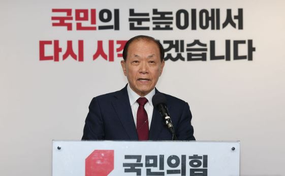 국민의힘 황우여 비상대책위원장이 지난 3일 오전 서울 여의도 국민의힘 당사에서 취임 입장발표를 하고 있다.&nbsp;[사진출처=뉴시스]<br>