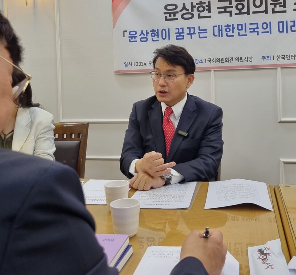 국민의힘 유력 당권 주자인 윤상현 의원이 한국언론연대·한국인터넷신문방송기자협회가 공동 주최한 초청 간담회에서 발언하고 있다. ©투데이신문