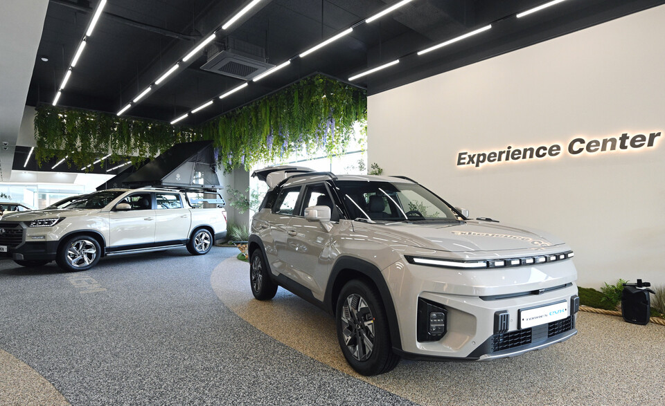 KG모빌리티 '익스피리언스 센터 일산' 내부 전경 [사진제공=KG모빌리티]