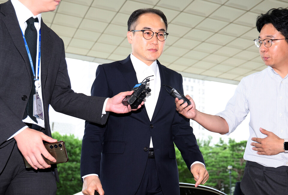 이원석 검찰총장이 23일 서울 서초구에 위치한 대검찰청으로 출근하고 있다. [사진제공=뉴시스]<br>
