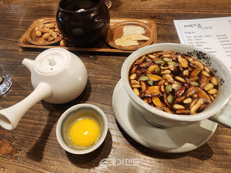 스타트업 ‘마음스토리’가 운영하는 한방카페 ‘예담’에서 제공하는 전동차 ⓒ투데이신문<br>