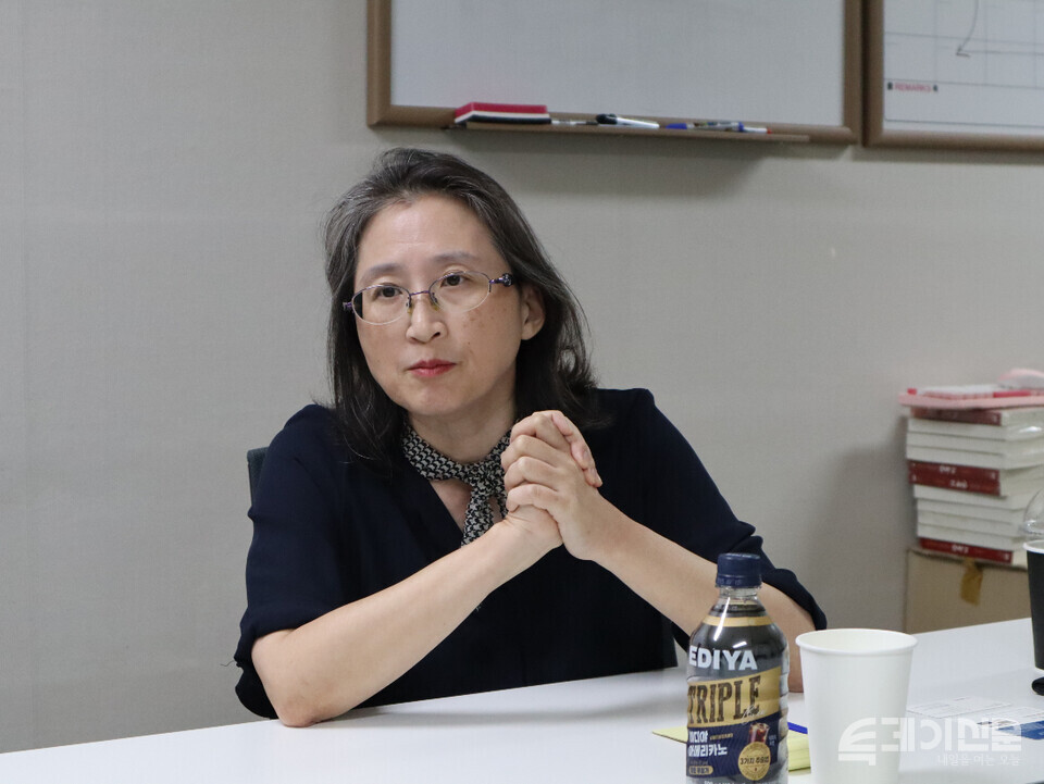 &lt;투데이신문&gt;이 진행한 좌담회에서 정보인권연구소 장여경 상임이사가 발언하고 있다. ⓒ투데이신문