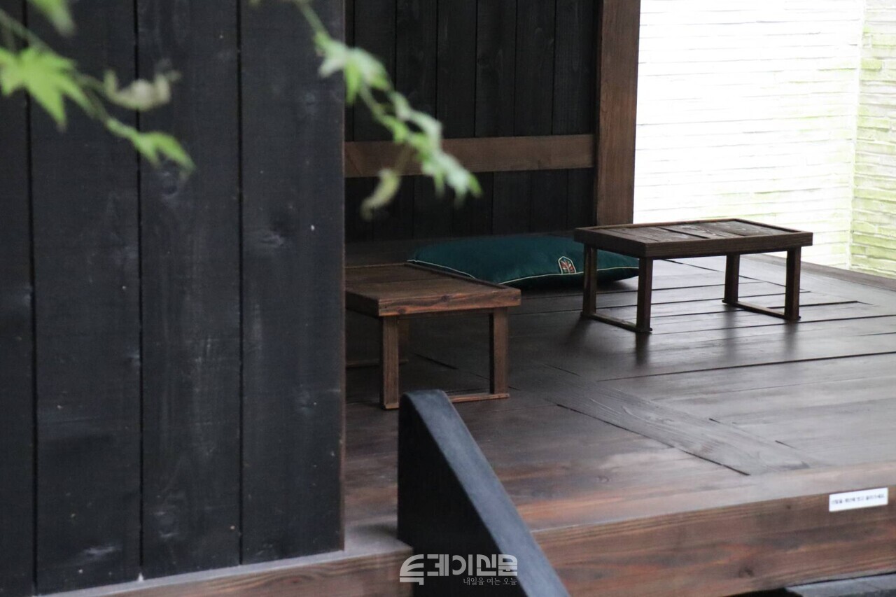 소전서림 내부에 위치한 휴식 공간, 모동정 ⓒ투데이신문