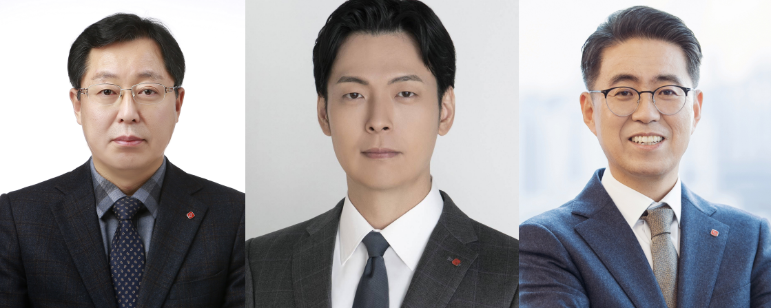 롯데지주 경영혁신실 노준형 사장(왼쪽부터), 롯데지주 미래성장실 신동빈 부사장, 롯데 화학군 총괄대표 이영준 사장. [사진제공=롯데그룹]
