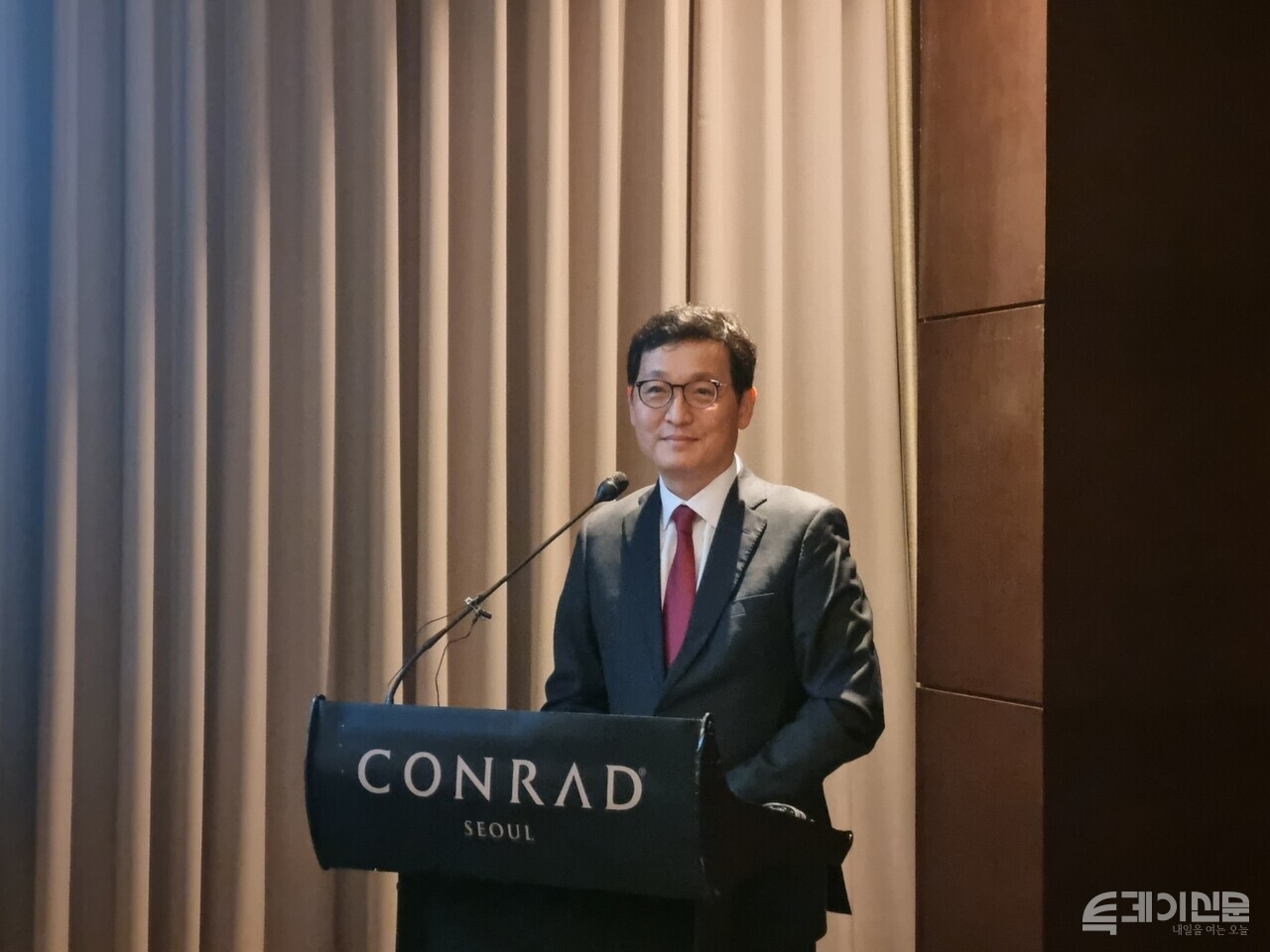 12월 2일 서울 여의도 콘래드호텔 기업공개 기자간담회에서 온코닉테라퓨틱스 김 존 대표가 발언하고 있다. ⓒ투데이신문