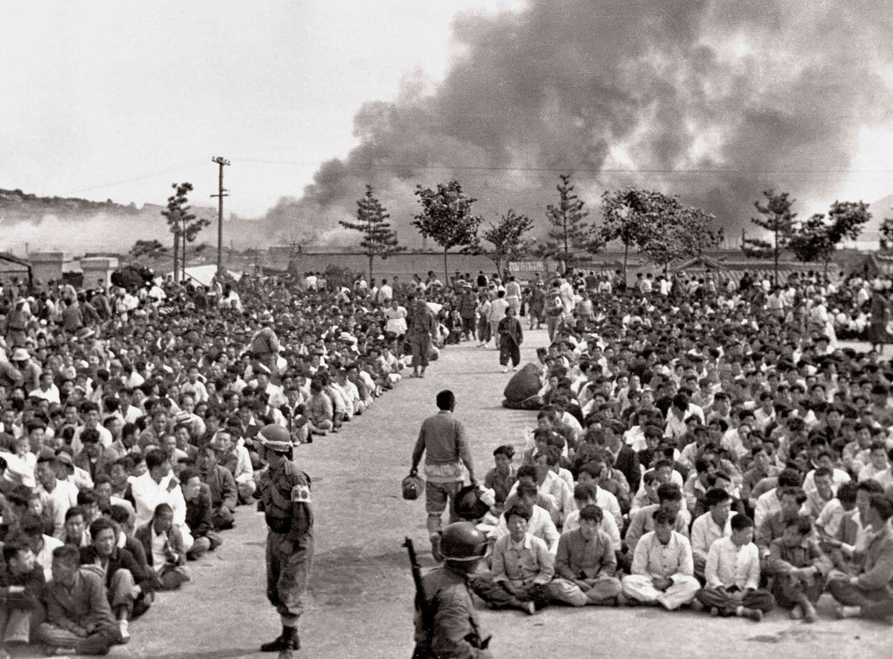 여순사건 당시 모습. [사진제공=이경모 작가의 사진집 &lt;격동기의 현장&gt; 일부]