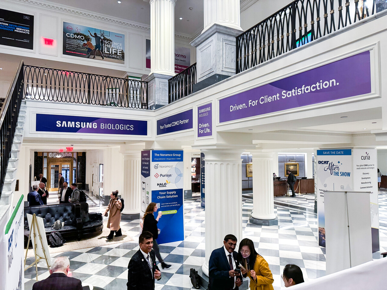 2024년 디캣위크 현장 배너. [사진=삼성바이오로직스]