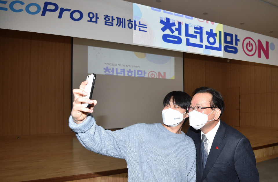 김부겸 국무총리. [사진제공=뉴시스]