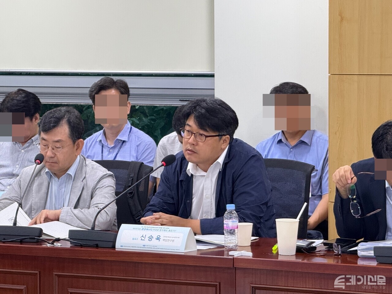 22일 오후 서울 여의도 국회에서 열린  ‘버려지는 환경에너지, 이대로 방치해도 좋은가’ 토론회에서 신승욱 한국농어촌공사 농어촌연구원이 발표하고 있다. ⓒ투데이신문