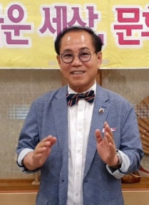 <!--{cke_protected}{C}%3C!%2D%2DStartFragment%20%2D%2D%3E-->△ 김우영 문학박사<!--{cke_protected}{C}%3C!%2D%2DEndFragment%20%2D%2D%3E--><br>