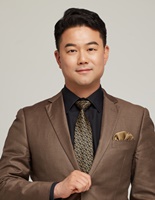 ▲ 조기현 변호사<br>- 법무법인대한중앙 대표변호사<br>- 서울지방변호사회 기획위원<br>- 제52회 사법시험합격<br>- 대한공중보건의사협의회 법률고문