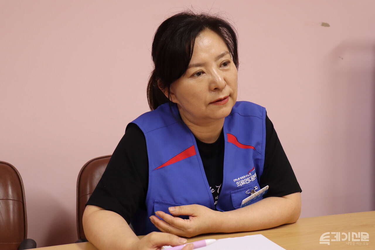 요양보호사 이은복씨가 본보와 인터뷰를 진행하고 있다. ⓒ투데이신문
