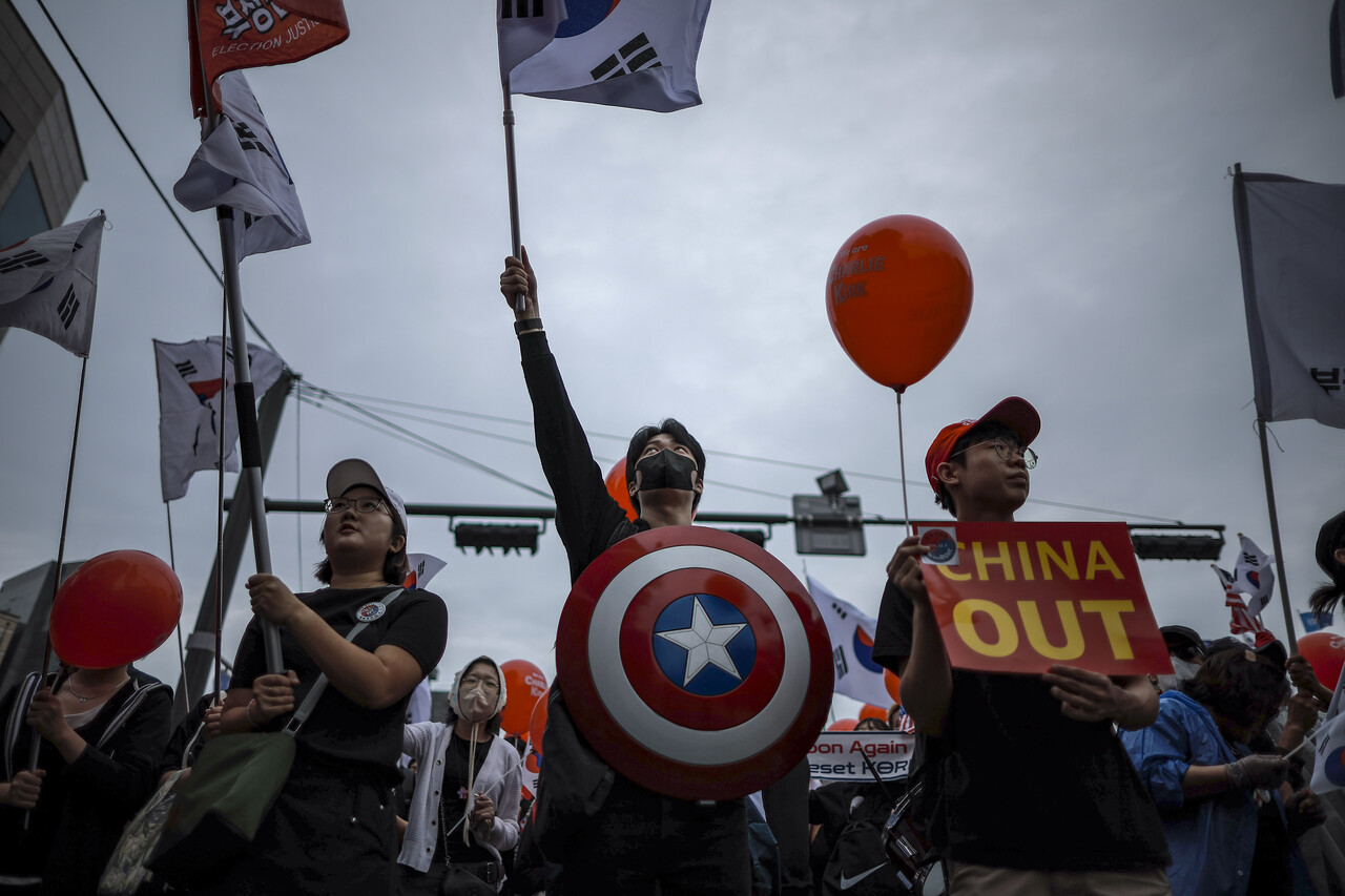 지난 10월 3일 서울 종로구 동대문역 인근에서 진행된 자유대학 정부 규탄 집회 모습. [사진제공=뉴시스]<br>