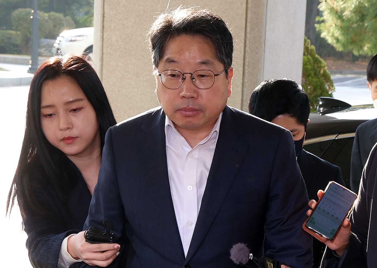 노만석 검찰총장 직무대행이 지난 12일 오전 서울 서초구 대검찰청으로 출근하고 있다. [사진제공=뉴시스]