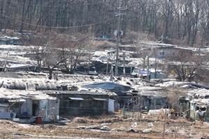 [3편] 온정 없애고 앙금만 남긴 개발 광풍