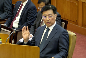 윤, 내란 재판서 홍장원 대면 공방
